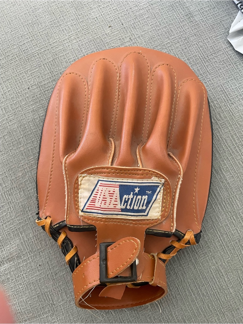 Boxing Gear Training Mitt Flat Leather One